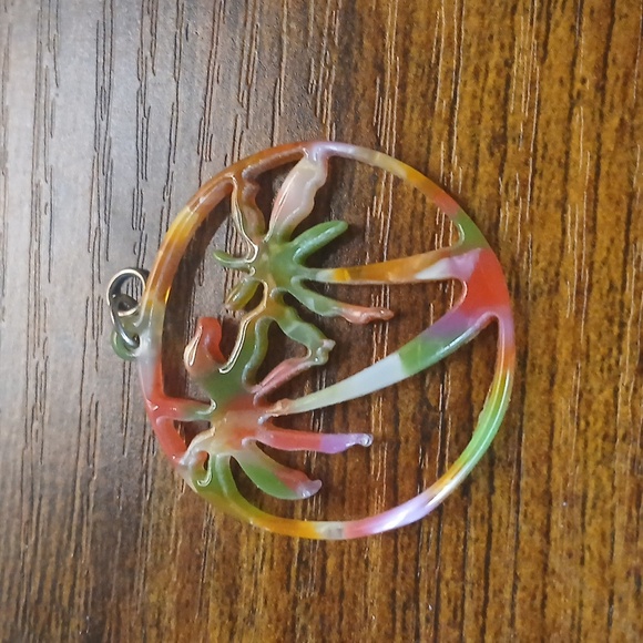 PALM 🏝 TREE SUMMER VIBES PENDANT, OR REGGAE FESTIVAL COLORS PENDANT-4  NECKLACE - Picture 1 of 7